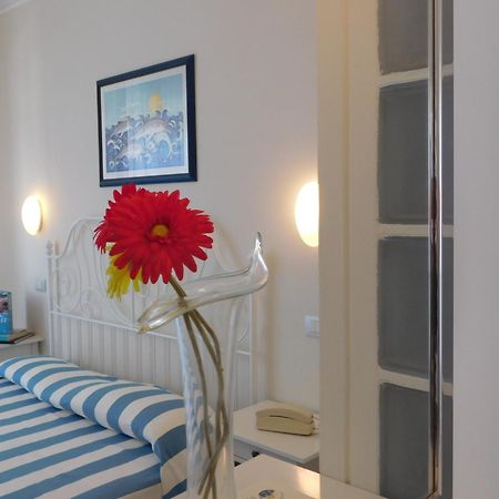 Hotel Oceano Marina di Pietrasanta Kültér fotó