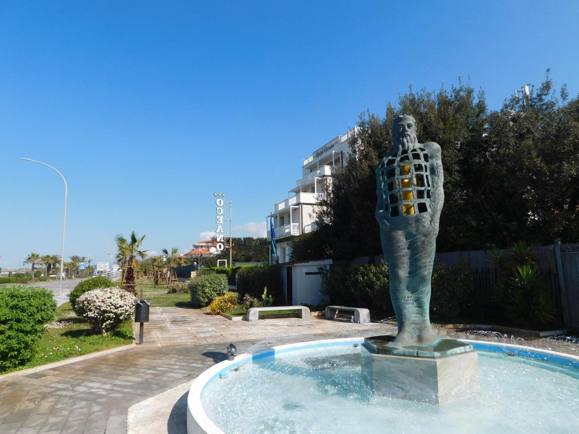 Hotel Oceano Marina di Pietrasanta Kültér fotó
