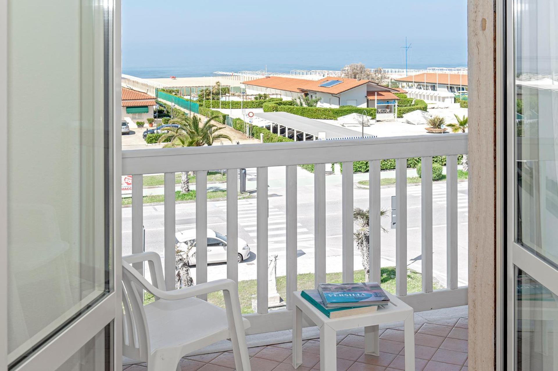 Hotel Oceano Marina di Pietrasanta Kültér fotó